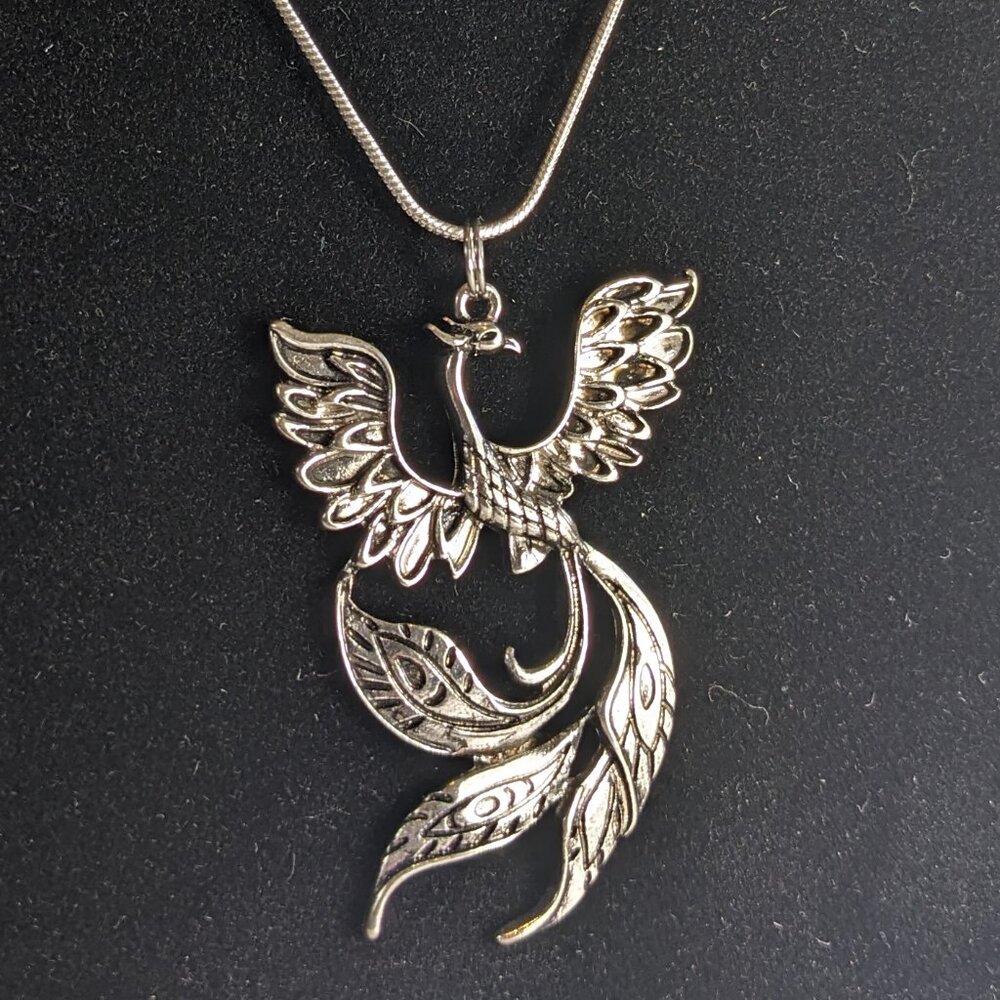 Hand-made rising mythical Phoenix on adjustable snake chain. New!